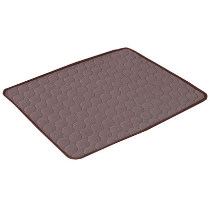 Le Tapis Frais de Rocky – Parce que Suer en Été, C'est Pas Glamour 🐾❄️